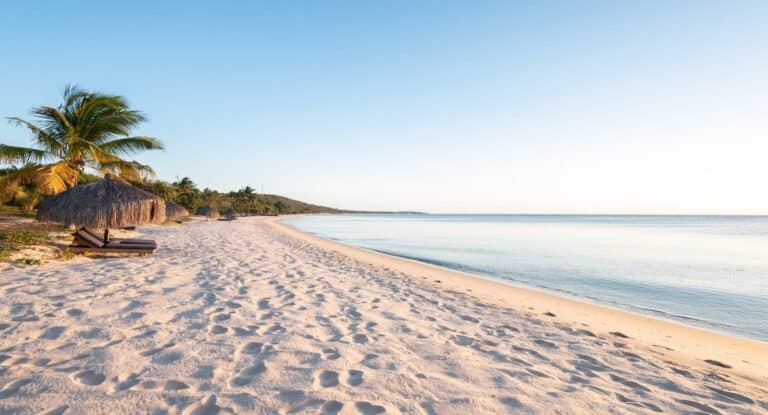 Anantara Bazaruto Beach Resort Mozambique beach view