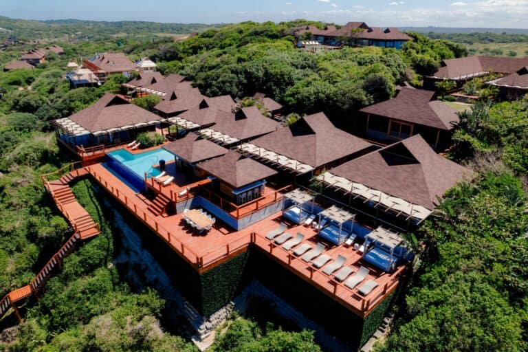 Luxury resort with infinity pool and ocean views at White Pearl Resorts Mozambique.