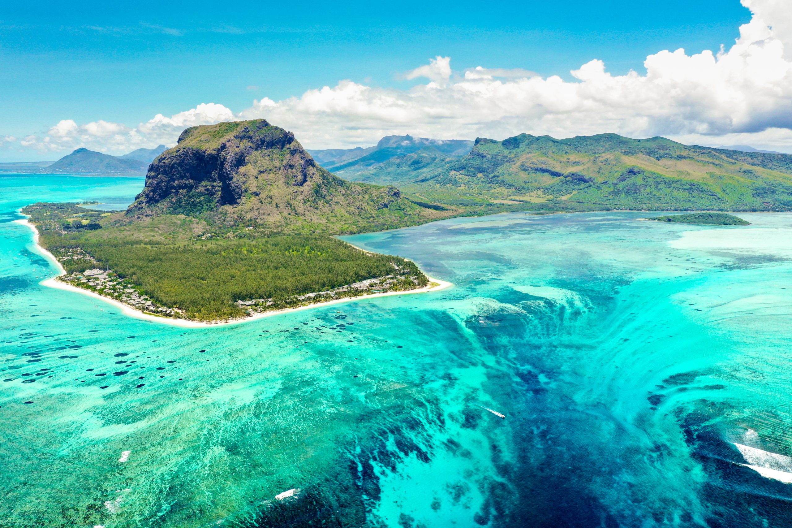 Best 5-Star Mauritius Resorts 