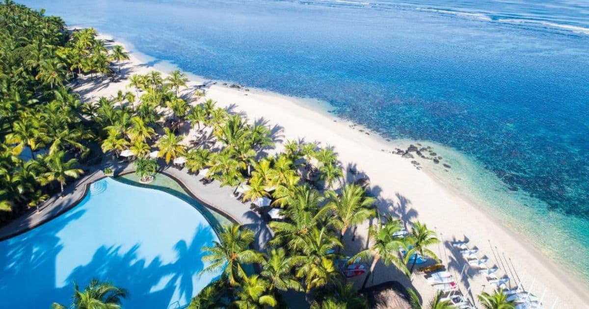 Victoria Beachcomber Resort & Spa